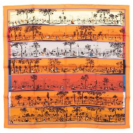 Hermès Lenço de seda estampado com motivo 'Orgauphone et Autres Mecaniques', Laranja & Multicolor Laranja