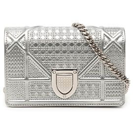 Bolsa transversal Dior Baby Metallic Patent Microcannage Diorama Flap Silver Prata