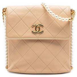 Bolsa Tiracolo e Hobo Chanel Small Quilted Calfskin About Pearls Bege Bege
