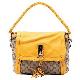 Bolsa Bella Flap em lona GG Gucci bege Bege