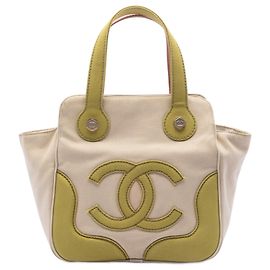 Bolsa Chanel CC Canvas Marrom Marshmallow Marrom