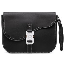 Clutch Saddle em couro de bezerro de grão médio Black Dior com aba Preto
