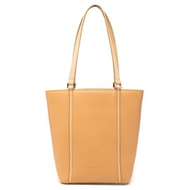Bolso tote de cuero Burberry color tan Camello