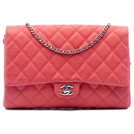 Clutch Chanel matelassada em caviar rosa com bolsa de ombro de corrente Rosa