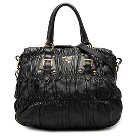 Borsa Prada Nappa Gaufre nera Nero