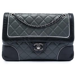 Bolsa de ombro Chanel Paris Salzburg Medium Bicolor em pele de cordeiro acolchoada Tyrolean Flap Cinza Cinza