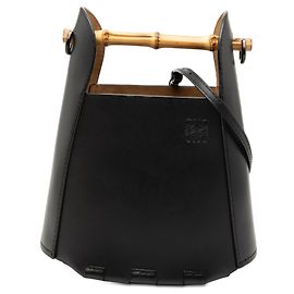 Sac bucket de bambu em couro de bezerro preto LOEWE Preto