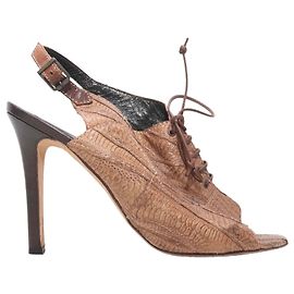 Braune Manolo Blahnik Schlangenleder Peep-Toe Slingback-Heels Größe 40 Braun