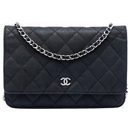 Borsa a tracolla Chanel CC Quilted Caviar Wallet on Chain nera Nero