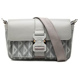 Bolsa tiracolo Hit The Road em canvas revestido cinza Dior CD Diamond e couro de bezerro Cinza