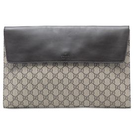 Brown Gucci GG Supreme Envelope Clutch Brown