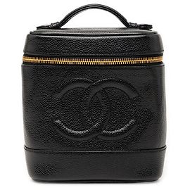 Necessaire Chanel CC Caviar preto Preto