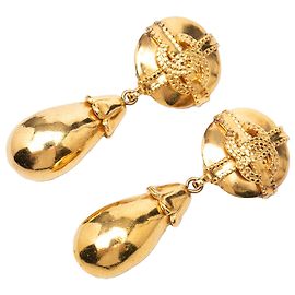 Orecchini pendenti con clip Chanel CC placcati oro D'oro