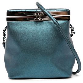 Blue Chanel CC Metallic Calfskin Vanity Bag Blue