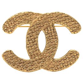 Chanel CC gesteppte Brosche vergoldet Golden