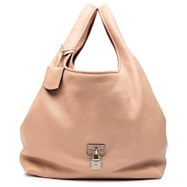 LOEWE Calle Lock Schultertasche aus Kalbsleder, Farbe Tan Kamel