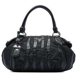 Borsa Prada Tessuto Nappa Waves nera Nero