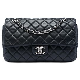 Bolsa de ombro Chanel Medium Classic Lambskin Double Flap preta Preto