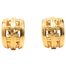 Boucles d'oreilles créoles avec clip Chanel CC plaquées or Doré