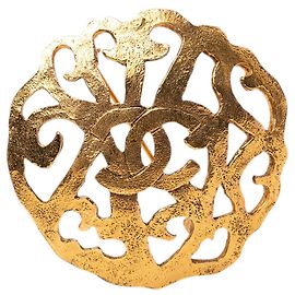 Spilla filigrana Chanel CC placcata oro D'oro