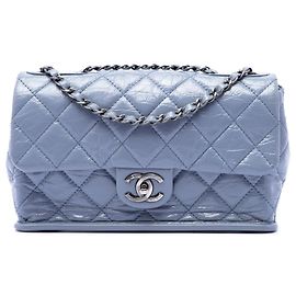 Bolsa de ombro Single Flap em couro de vitelo envelhecido matelassê cinza Chanel Cinza