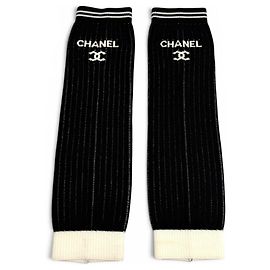 Chanel 24C Coco Mark Logo Design Beinstulpen aus Rippstrick Schwarz Weiß