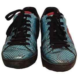 Gucci Ace Interlocking G Metallic Snakeskin – Size 36.5 – Full Set Red Turquoise
