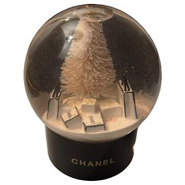 Globo de neve Chanel com caixa original Preto Branco Bege