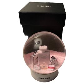 Palla di Neve Chanel N°5 Nero Rosa Bianco