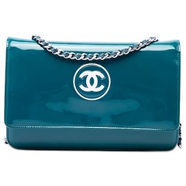 Portefeuille Chanel Blue CC Patent Wallet On Chain Bleu Autre