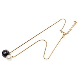 Collier pendentif Chanel Gold CC plaqué or et fausses perles Doré