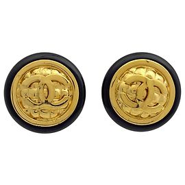 Brincos de pressão Chanel em preto e dourado Preto Dourado