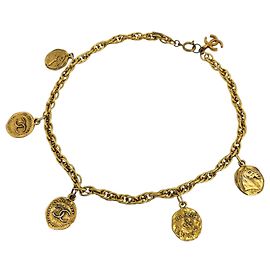 Collier Chanel plaqué or avec pièce Coco Mark Doré