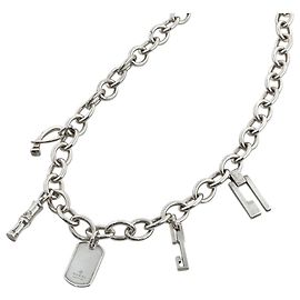 Collier Gucci plaqué argent avec breloques Argenté