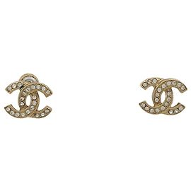 Boucles d'oreilles puces Chanel plaquées or avec strass Doré
