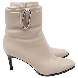 3.1 Phillip Lim Alix Stiefeletten mit Absatz aus cremefarbenem Leder Weiß Roh