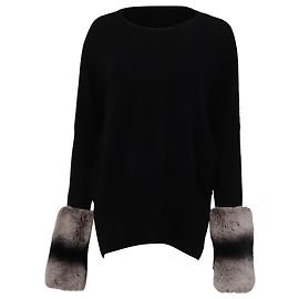 Autre Marque Izaak Azanei Pullover mit Pelzbesatz an den Bündchen aus schwarzer Merinowolle Schwarz
