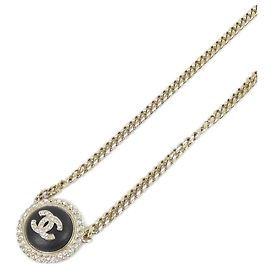Colar Chanel Preto e Dourado Preto Dourado