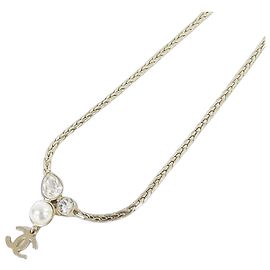 Collana Chanel in perle artificiali oro e bianche Bianco D'oro
