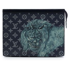 Pochette Voyage MM Louis Vuitton Chapman Brothers Monogram Savane Bleue Bleu