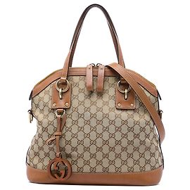 Beige Gucci Medium GG Canvas Dome Satchel mit Anhänger Beige