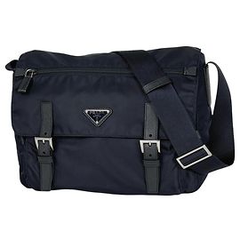 Bolsa de ombro Prada em azul Azul