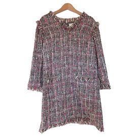 Autre Marque Robe en tweed à col V et franges Chesty Marron