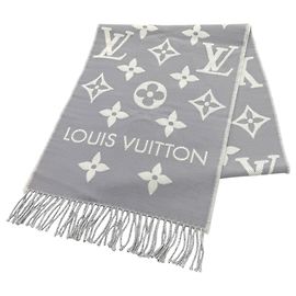 Louis Vuitton Stola/Schal in Gris Clair Monogram Andere