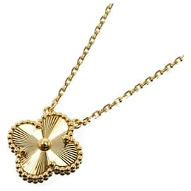 Van Cleef & Arpels Vintage Alhambra Necklace Other