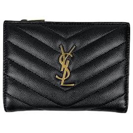 Yves Saint Laurent Bi-Fold Leather Wallet in Black Black