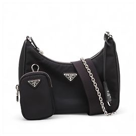 Prada Borsa a tracolla pouch Re-Edition 2005 in nylon Econyl Nero Nero