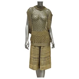Conjunto Top de malha aberta dourada e Bermuda Balmain FR 36 Usado Outro