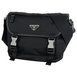 Borsa a tracolla Prada in nylon e pelle Nero