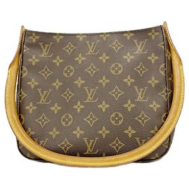 Bolsa de Ombro Louis Vuitton Monogram Looping MM Marrom